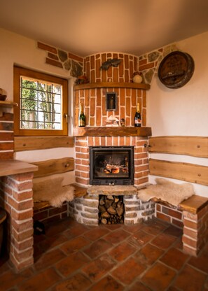 Interior detail - Vineyard cottage Rataj 2 (Novo Mesto)