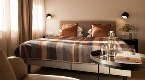Egyptian cotton sheets, premium bedding, down duvets, pillow-top beds - Park am See, Hotel Sport Spirit (Penzlin)