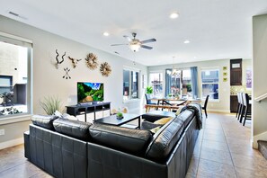 Smart TV, Netflix, books, streaming services