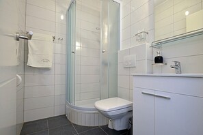 Douche, séchoir à cheveux