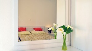 Room - Apartments Dinka, (16114), Hvar, hr (Hvar)