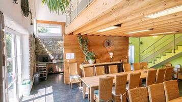 Cottage | Tempat makan