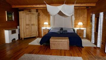 Nhà | 1 phòng ngủ, trang bị nội thất với thiết kế riêng biệt, bộ trải giường