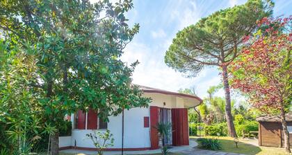 Cosy Holiday Home in Comacchio FE
