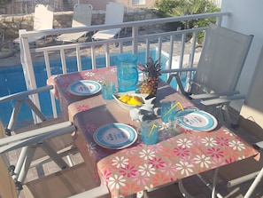 Villa | Dining