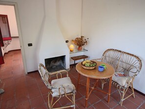 Dining - Mansion in Capo Vaticano Near the Beach (Ricadi)