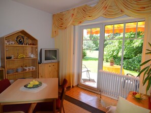 Living room - Blissful Apartment in Brilon-madfeld With Private Terrace (Brilon)