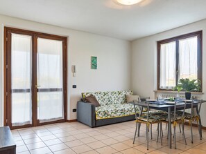 Cottage | Tempat makan