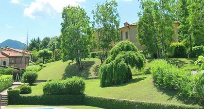 Garden-view 2 Swimming Pools Tennis Court Italian Lakes