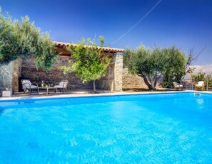 Villa | Pool