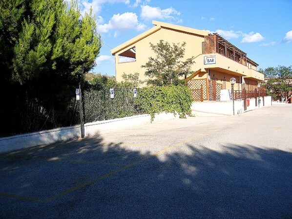 House | Exterior