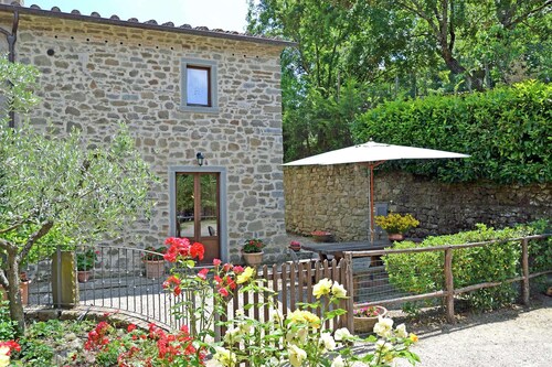 Holiday Home in Tuscany With Pool & Views