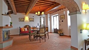 Unclassified image, 5 of 33, button - Holiday Home in Tuscany With Pool & Vineyards (Cortona)