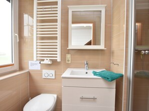 Apartment | Badezimmer | Dusche