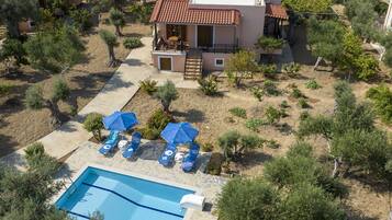 House | Pool | Outdoor pool