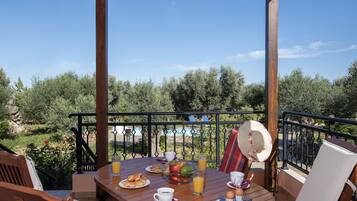 House | Dining