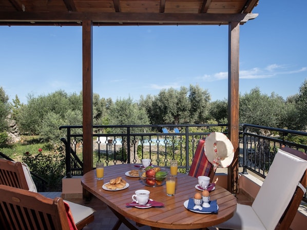 House | Dining - Modern Holiday Home in Sfakaki (Rethymno)