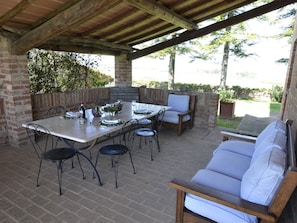 Villa | Balcony