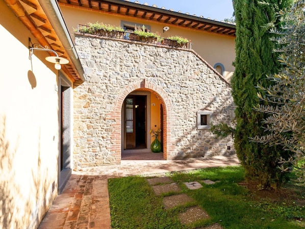House | Exterior