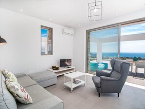 Living area - Sea View Villa in Kalythies with Private Pool near 3 Beaches (Rhodes)