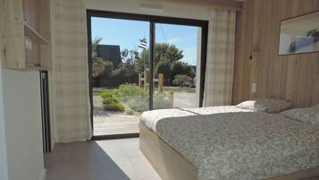 4 habitaciones, tabla de planchar con plancha y wifi gratis