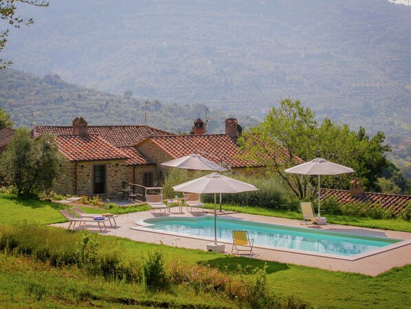 Villa | Pool | Innenpool, Außenpool