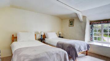 3 bedrooms, individually furnished, bed sheets