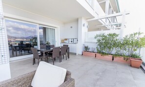 Apartment | Balkon
