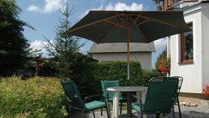 Balcony - Spacious Holiday Home in Bozkov With Private Garden (Bozkov)