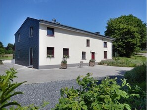 Exterior - Spacious Holiday Home in Libin With Sauna (Libin)