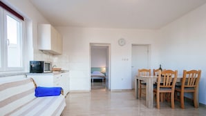 Unclassified image, 5 of 12, button - Spacious Apartment in Banj With Garden (Pasman)