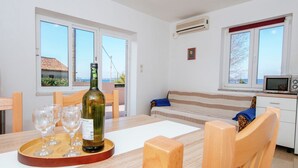 Unclassified image, 3 of 12, button - Spacious Apartment in Banj With Garden (Pasman)