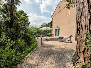 House | Exterior - Castle in Romano D'ezzelino With Garden (Romano d'Ezzelino)