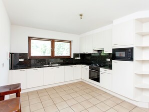 Maison | Cuisine privée | Chaise haute