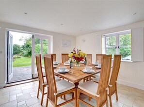 Dining - Spacious Natural Stone Holiday Home With Wooden Beams and Authentic Open Fireplace (Callington)