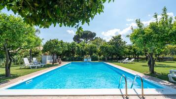 House | Pool | Outdoor pool