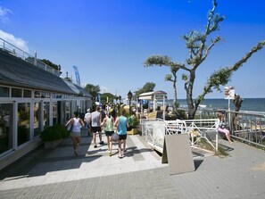 Exterior - Comfortable, Split-level Apartments - Close to the sea Holiday Destination (Mielno)
