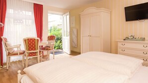 Unclassified image, 5 of 19, button - Tranquil Apartment in Warnemünde near Beach (Rostock)