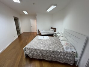 2 sovrum, strykjärn/strykbräda, gratis wi-fi och sängkläder