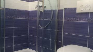 Apartment | Bathroom