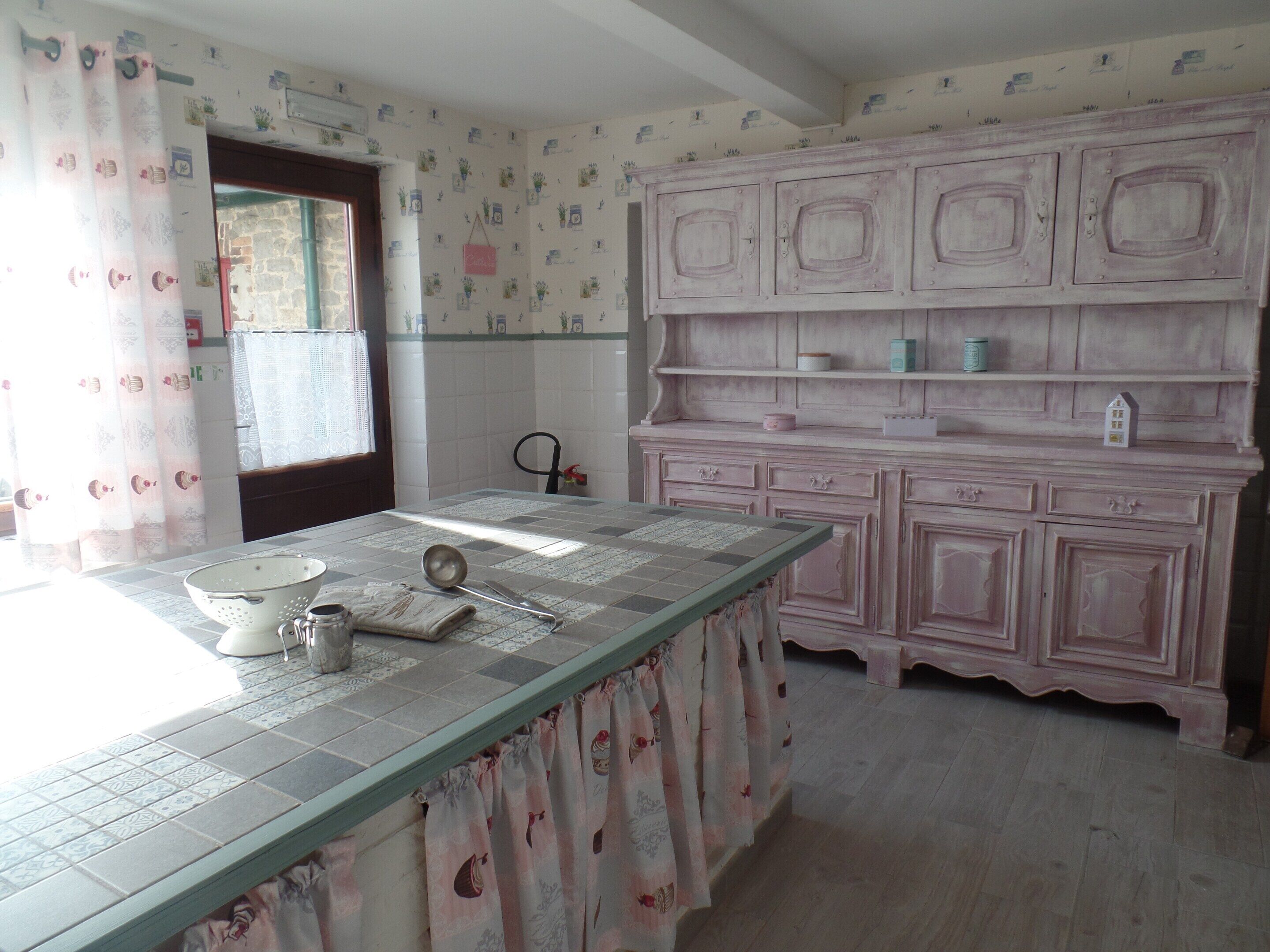 Maison | Cuisine privée | Four à micro-ondes, lave-vaisselle, cafetière-théière, chaise haute