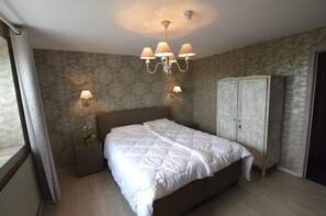 Ferienhaus | 7 Schlafzimmer, individuell eingerichtet, Bettwäsche