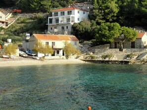 Exterior - Cozy Apartment in Dalmatia With Seaview (Gdinj)