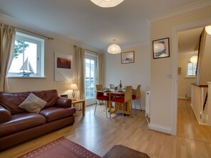 Ferienhaus | Wohnzimmer | Kamin, DVD-Player