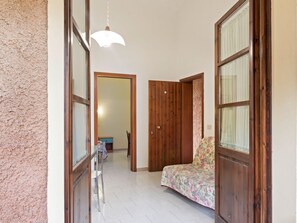 Reception - Charming Holiday Home in Guardistallo With Private Garden (Guardistallo)