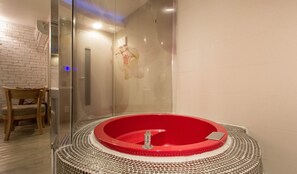 Standard Room | Jetted tub - Aria Motel (Busan)