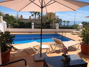 Pool - Villa Casa Rosi, sea view, private swimming pool, A/C and WIFI (Nerja)