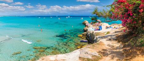 Beach nearby, sun loungers