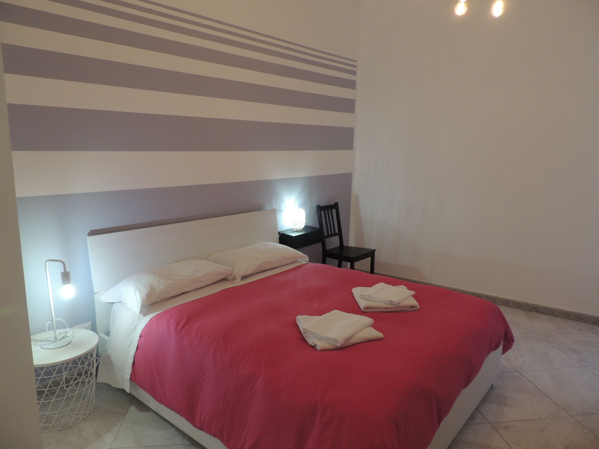 2 Schlafzimmer, Schreibtisch, Bügeleisen/Bügelbrett, kostenloses WLAN