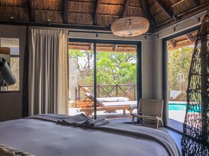 Luxury-Suite | 1 Schlafzimmer, hochwertige Bettwaren, Betten mit Memory-Foam-Matratzen